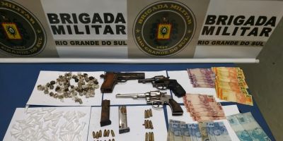 Casal é preso com armas, munições, drogas e dinheiro em Tapes