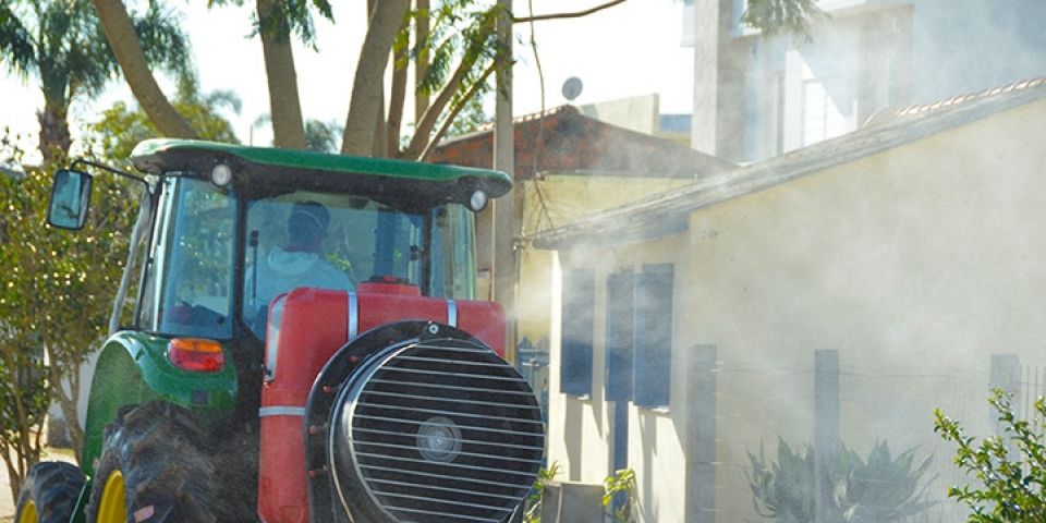 Concluída sanitização da Barrinha e área sul do centro de São Lourenço do Sul