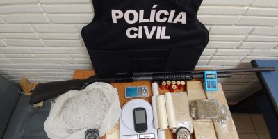 Polícia Civil efetua prisões e apreende cerca de 3 kg de maconha em Camaquã