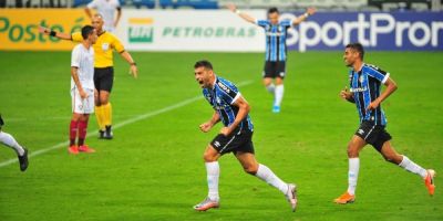 Diego Souza marca e Grêmio vence o Fluminense na estreia no Brasileirão