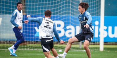 Com titulares de volta, Grêmio recebe o Corinthians para manter invencibilidade