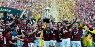 Atual campeão, Flamengo volta a jogar pela Libertadores hoje