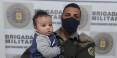 Brigada Militar salva bebê engasgado com medicamento no RS