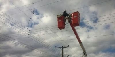 Desligamento para melhorias poderá deixar vários pontos de Camaquã sem luz neste domingo