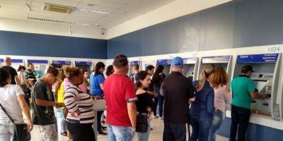 AUXÍLIO EMERGENCIAL: 5,4 milhões de trabalhadores poderão movimentar o benefício a partir de hoje