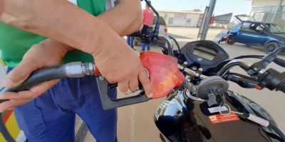 Petrobras reduz preços de gasolina e diesel a partir de amanhã