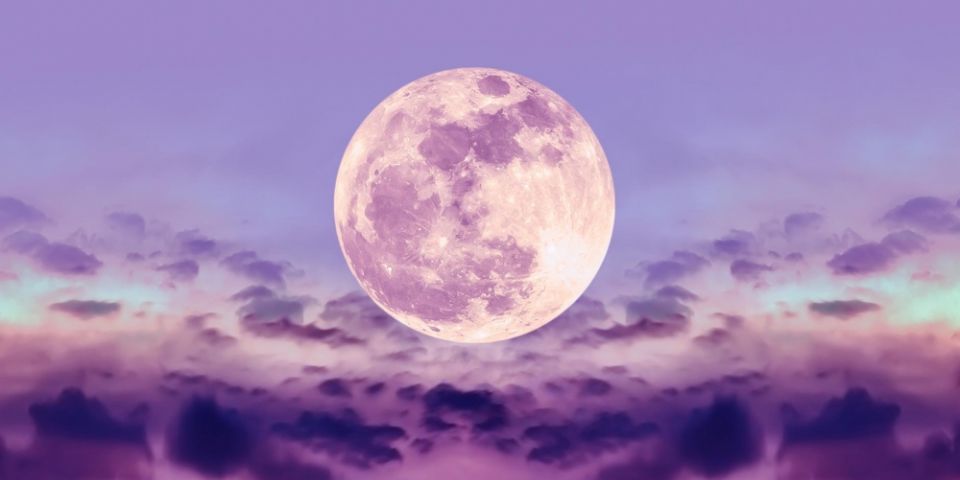 HORÓSCOPO: como os signos se comportam durante a lua cheia em Touro?