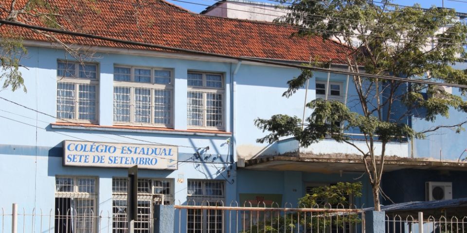 Estado divulga atualização sobre retorno das aulas presenciais nas escolas estaduais