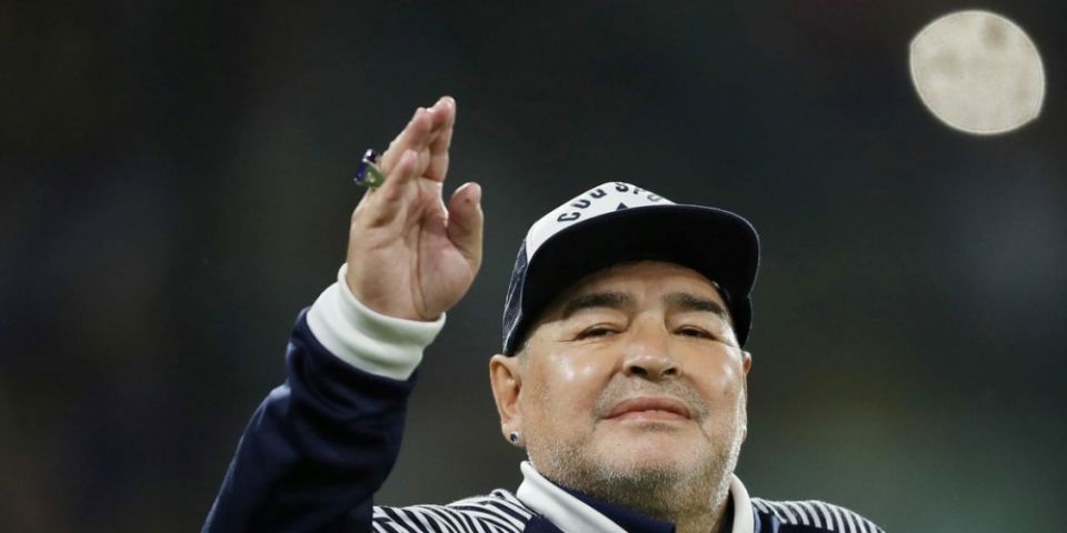 Maradona é internado em hospital na Argentina