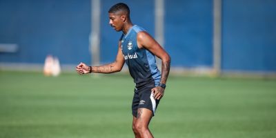 Com Jean Pyerre usando camisa 10, Grêmio recebe o Ceará neste sábado