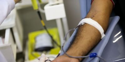 Pessoas que contraíram covid-19 podem doar sangue após 30 dias