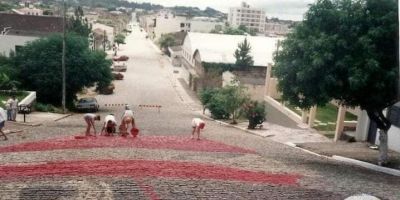 Relembre a história do Papai Noel da Lomba da Delegacia, um marco da cultura de Camaquã