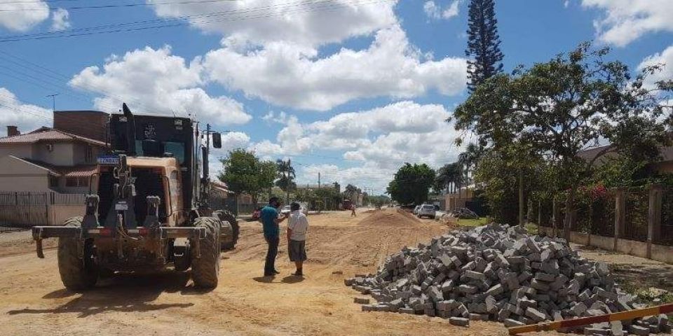 Nova obra de pavimentação tem início em Camaquã