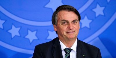 Bolsonaro assina decreto de indulto natalino    