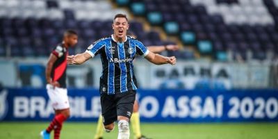 Brasileirão: Grêmio vence Atlético-GO em Porto Alegre