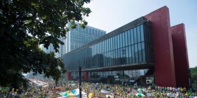 Em menos de um mês, manifestantes voltam às ruas em protestos contra o governo