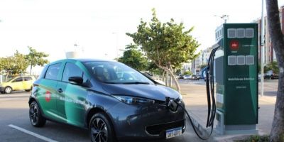 CARROS ELÉTRICOS: apenas um em cada 10 motoristas voltaria para veículos a gasolina