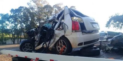 Acidente de trânsito deixa duas pessoas mortas em rodovia gaúcha