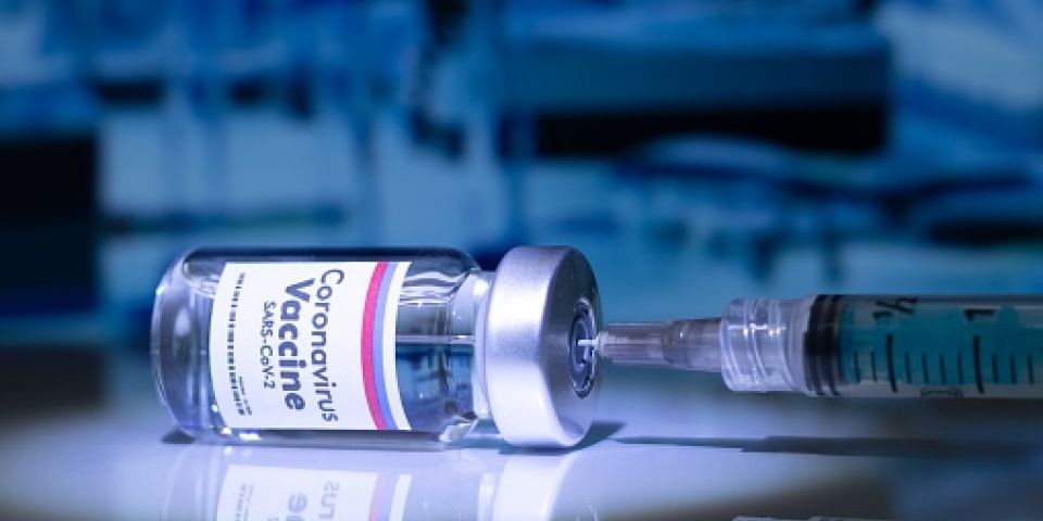 Vacina russa Sputnik V revela 91,6% de eficácia