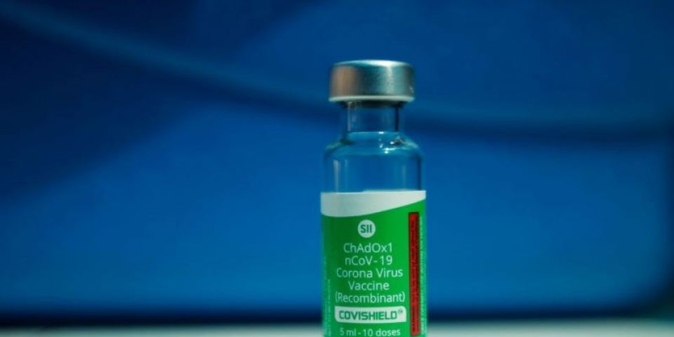 Oxford afirma que sua vacina é 76% eficaz por três meses após uma dose