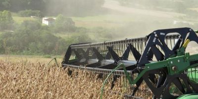 Colheita da soja deve ser concluída no RS até o final de abril