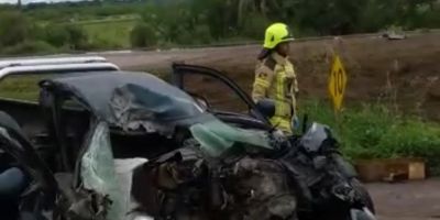 Vítima fatal em acidente na BR-116 estava em veículo com placas de Camaquã