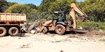 Prefeitura de Camaquã inicia retirada de podas e entulhos