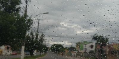 Previsão é de carnaval com chuva em quase todo o país