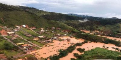 Chuvas provocam alagamentos e deslizamentos em cidade mineira