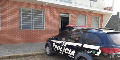 Mulher é presa pela Polícia Civil por cumprimento de mandado