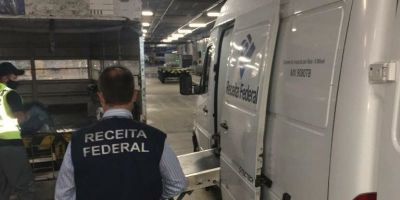 Mais de 700 óculos são apreendidos pela Receita Federal no Aeroporto Salgado Filho