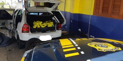 PRF prende traficantes com 15 kg de maconha nas portas de um carro em Rosário do Sul