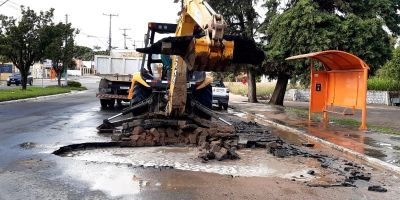 Rompimento de rede causa falta d'água em alguns pontos de Camaquã