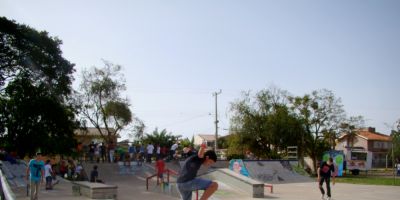 Campeonato de Skate mescla rap, hip hop e grafite em Camaquã