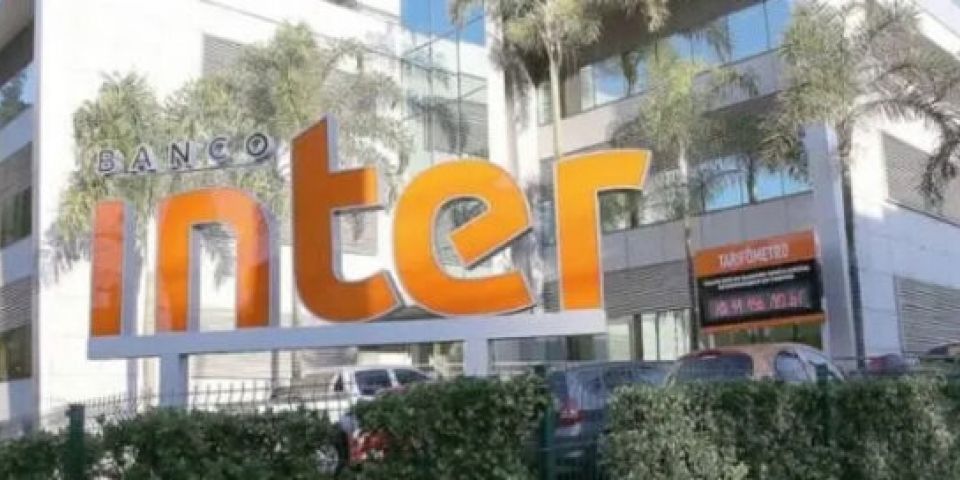Banco Inter aumenta limite de crédito dos clientes com cartão