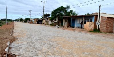 Concluído o calçamento da rua São Valentim em Camaquã