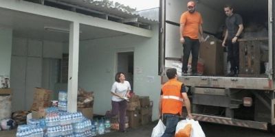 Defesa Civil entrega donativos aos atingidos pelo tornado em Xanxerê