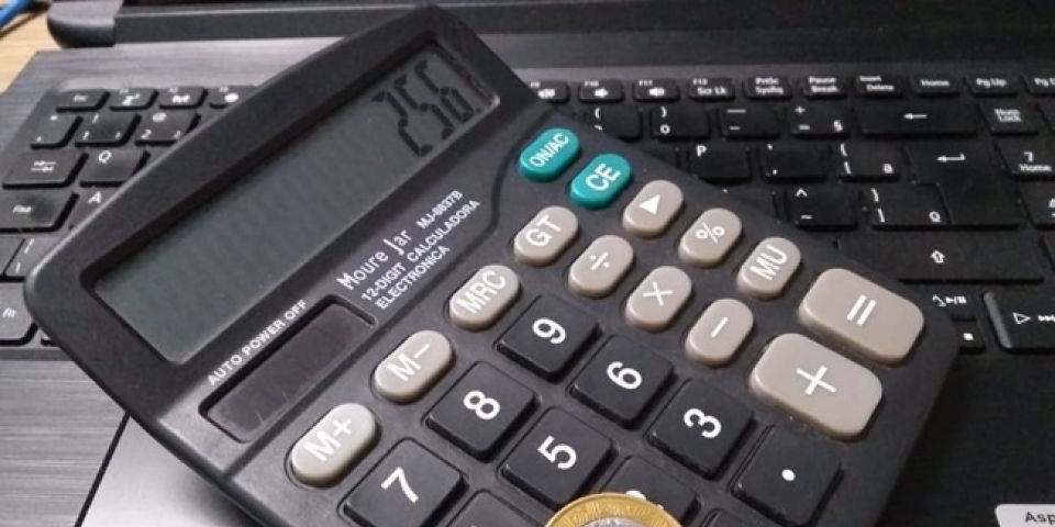 Mais de um milhão de pessoas ficaram inadimplentes em um mês, diz Serasa