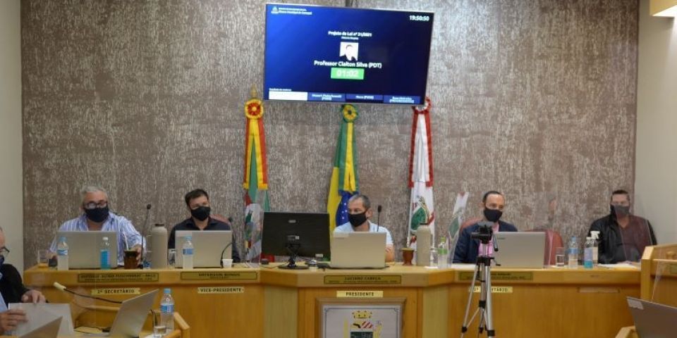 Vereadores de Camaquã aprovam cinco matérias na Sessão Ordinária dessa segunda