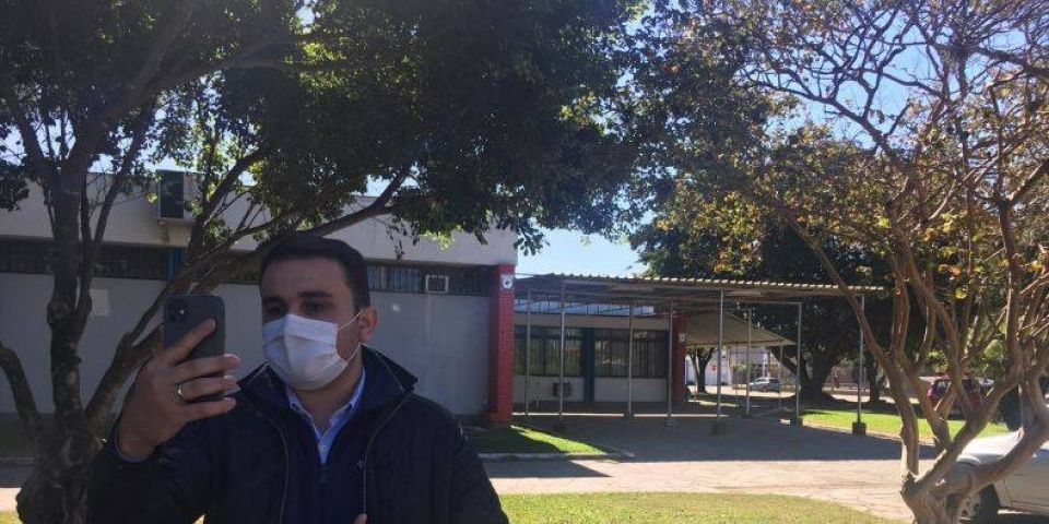 Prefeitura de Camaquã antecipa data de vacinação após cobrança de vereador