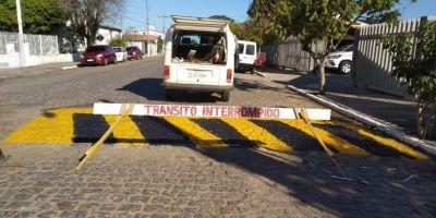 Manutenção em sinalização de trânsito continua em Camaquã