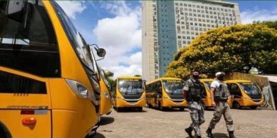 Camaquã recebe novo ônibus para transporte escolar no interior do município