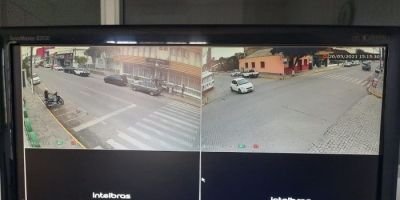 Acompanhe ao vivo o trânsito na Bento Gonçalves em frente ao Blog do Juares