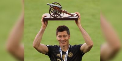 Lewandowski bate recorde de Mueller na Bundesliga