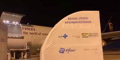 Vacina contra covid-19: mais 936 mil doses da Pfizer chegam ao Brasil nessa quarta