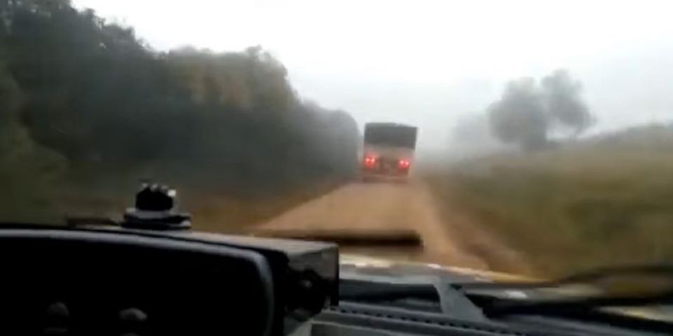 VÍDEO: após perseguição, PRF apreende carga milionária de mercadorias estrangeiras no RS