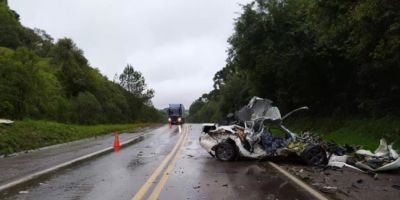 Homem morre em acidente envolvendo carro e caminhão na BR-285 no RS