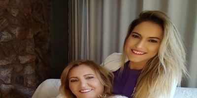 Mãe de candidata a soberana da Festa da Uva morre após desfile da filha