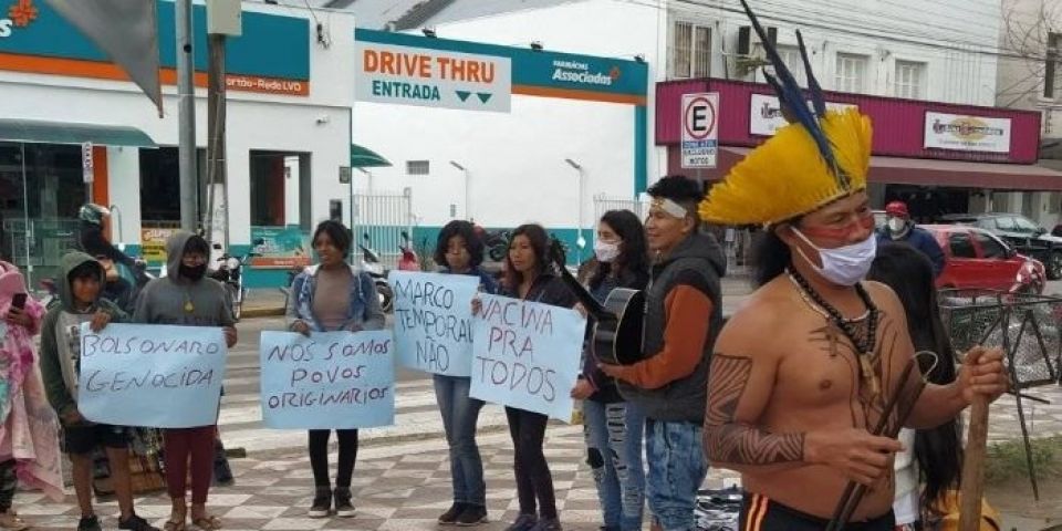 Índios camaquenses fazem protesto contra PL que altera demarcação de terras