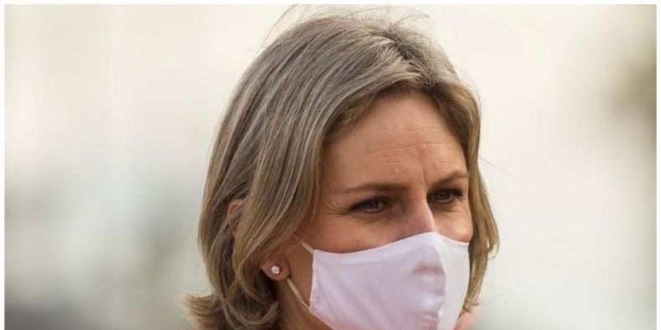 Prefeita de Pelotas testa positivo para o coronavírus